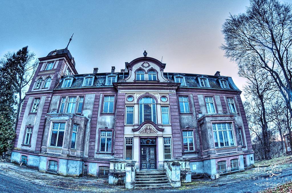 Palac I Folwark Brzeznica Brzeznica  Esterno foto