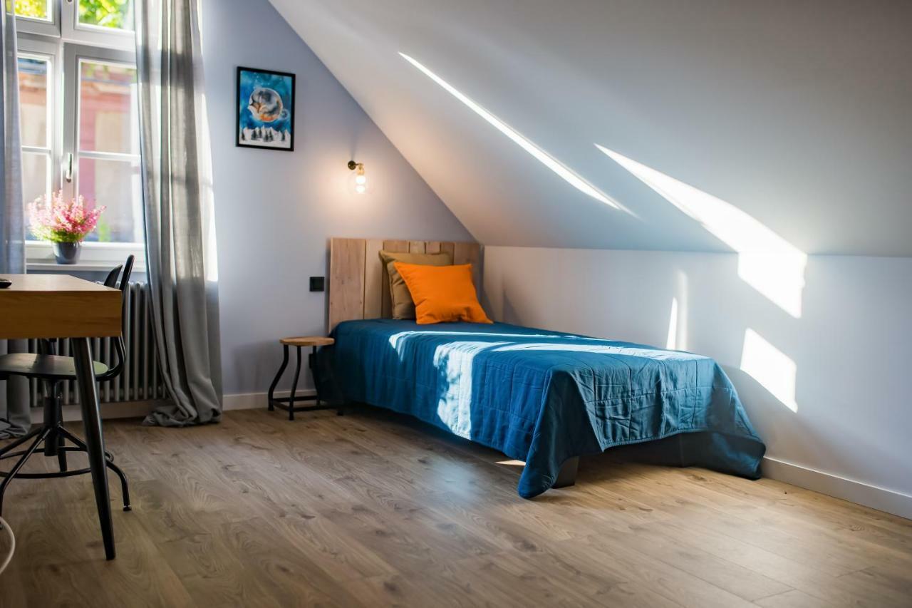 Palac I Folwark Brzeznica Brzeznica  Esterno foto